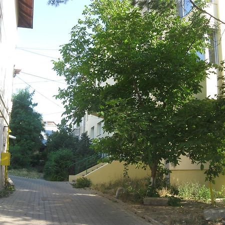 Lary Apartament Suceava Extérieur photo