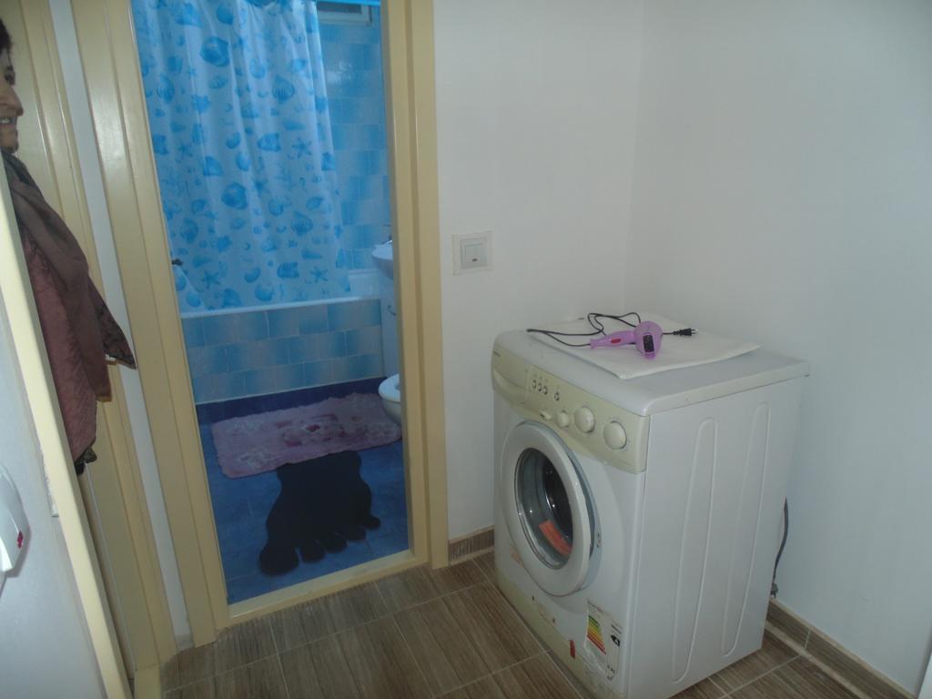 Lary Apartament Suceava Chambre photo